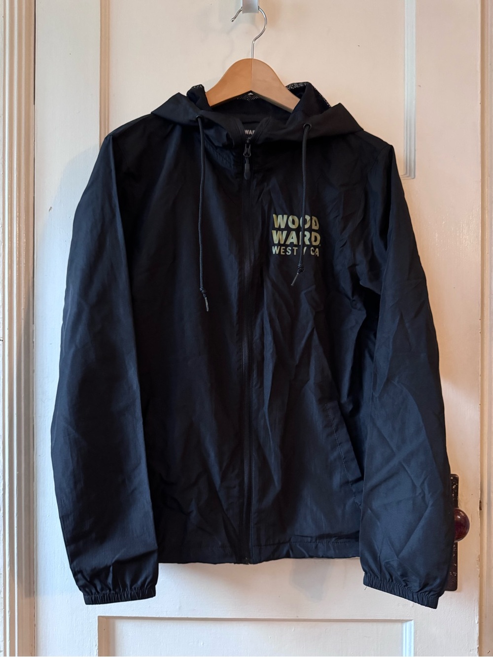 Woodward | ‘West Coast, CA’ Black Windbreaker Jacket - sz SM